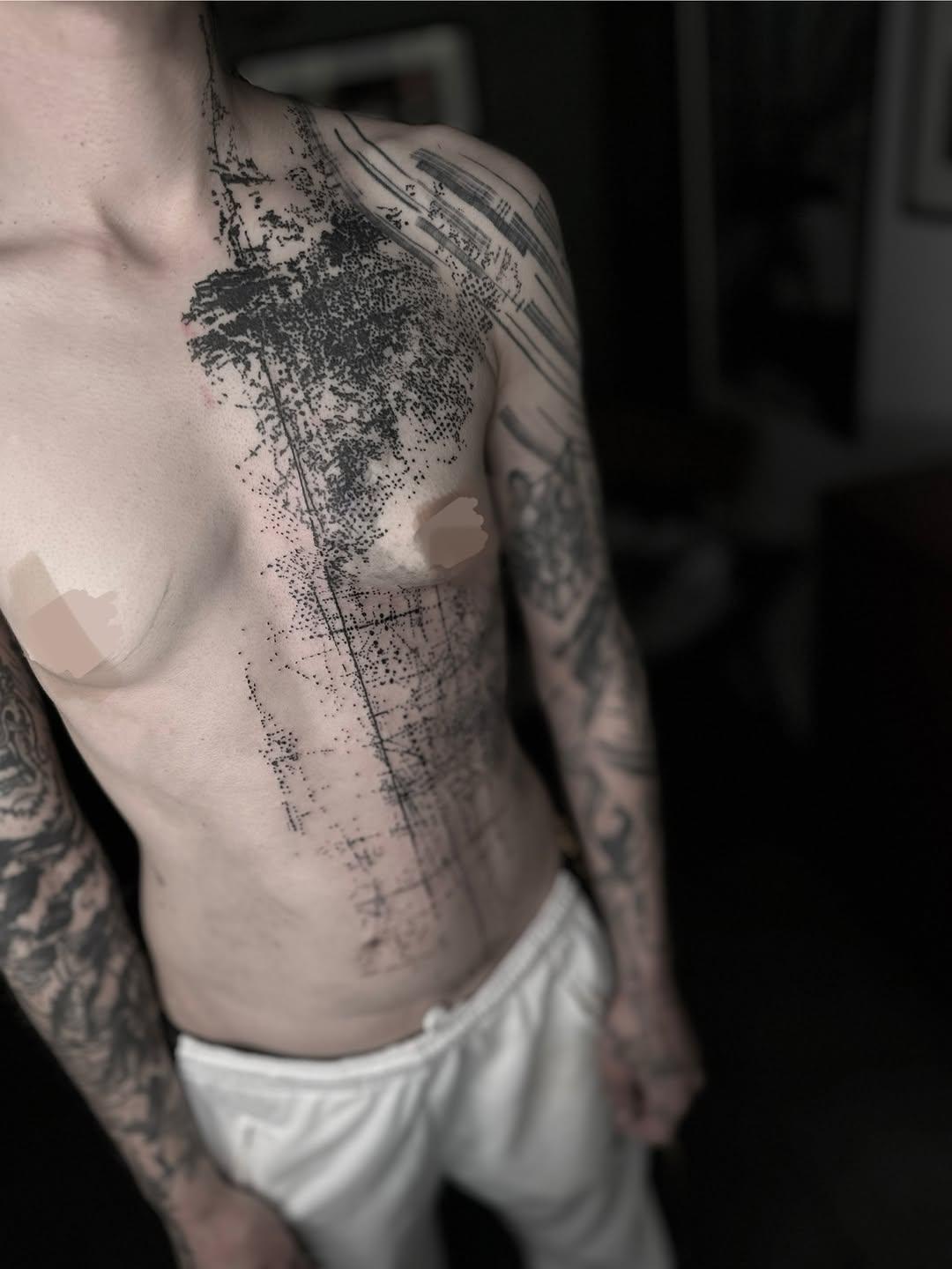 Tatouage motif bruit épaule — nikos_dadc