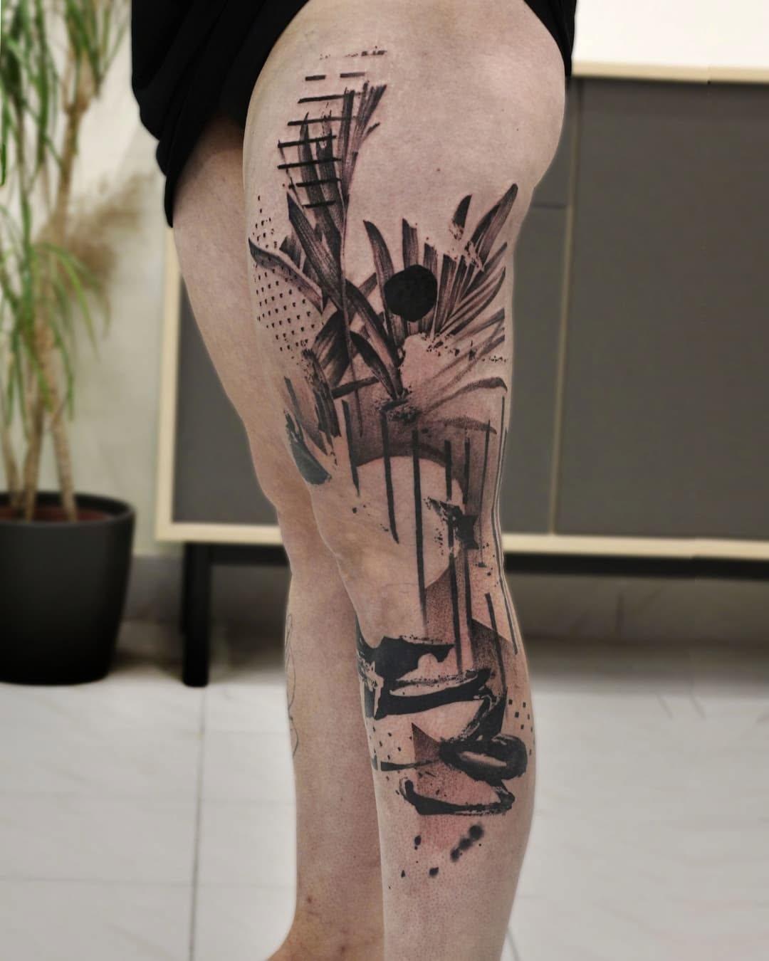 Tatouage Design abstrait jambe — mercytattz