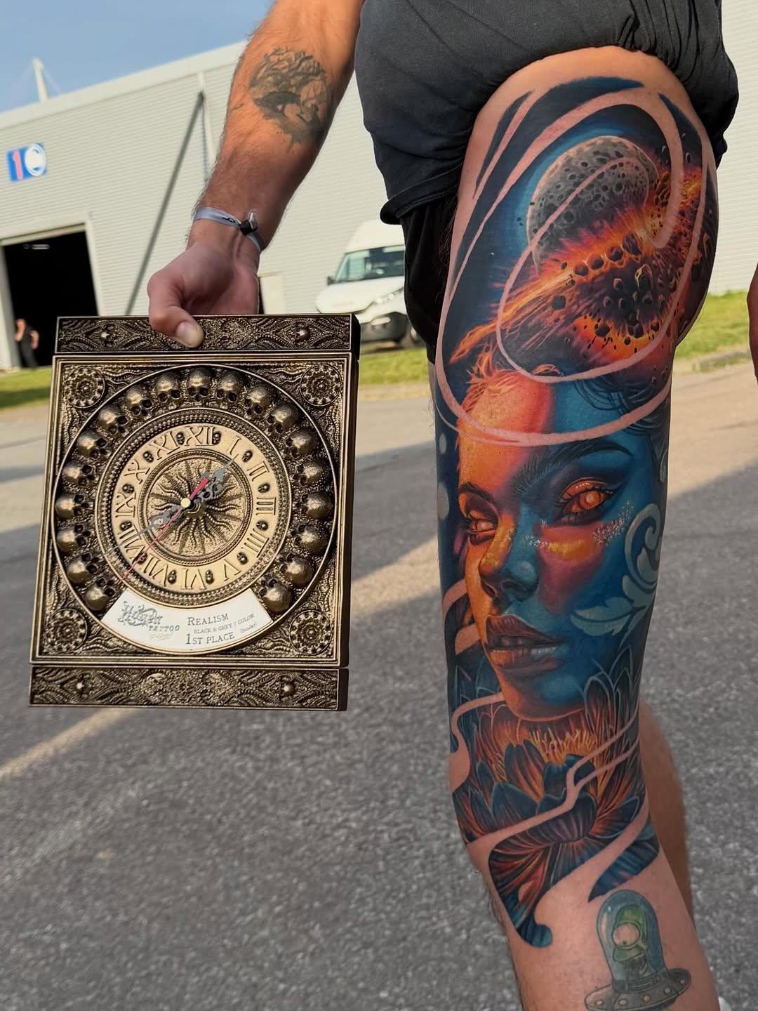 Tatouage Portrait réalisme couleur — arnaud_pradier_tattooist