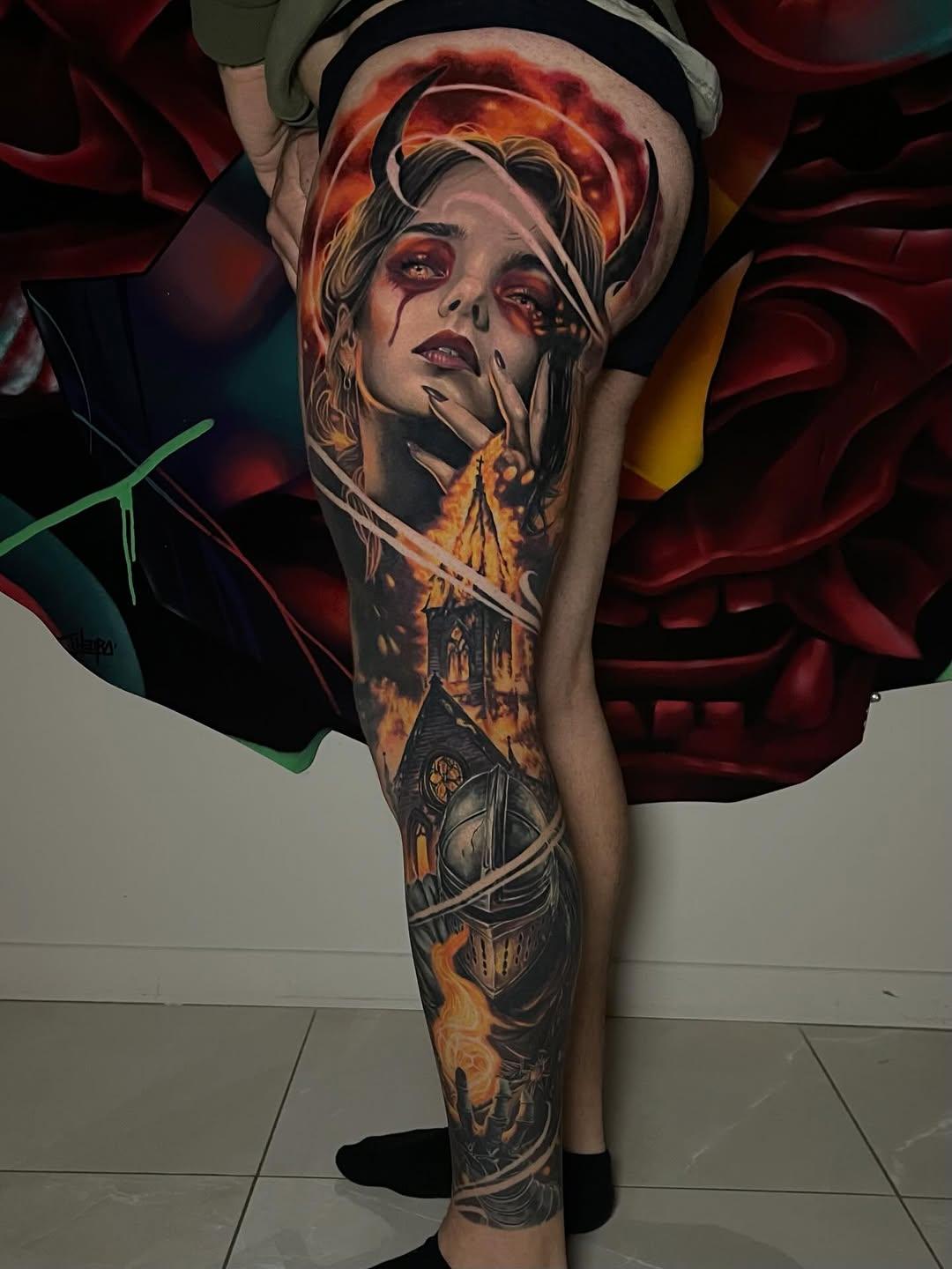 Tatouage Portrait femme en couleur jambe — arnaud_pradier_tattooist