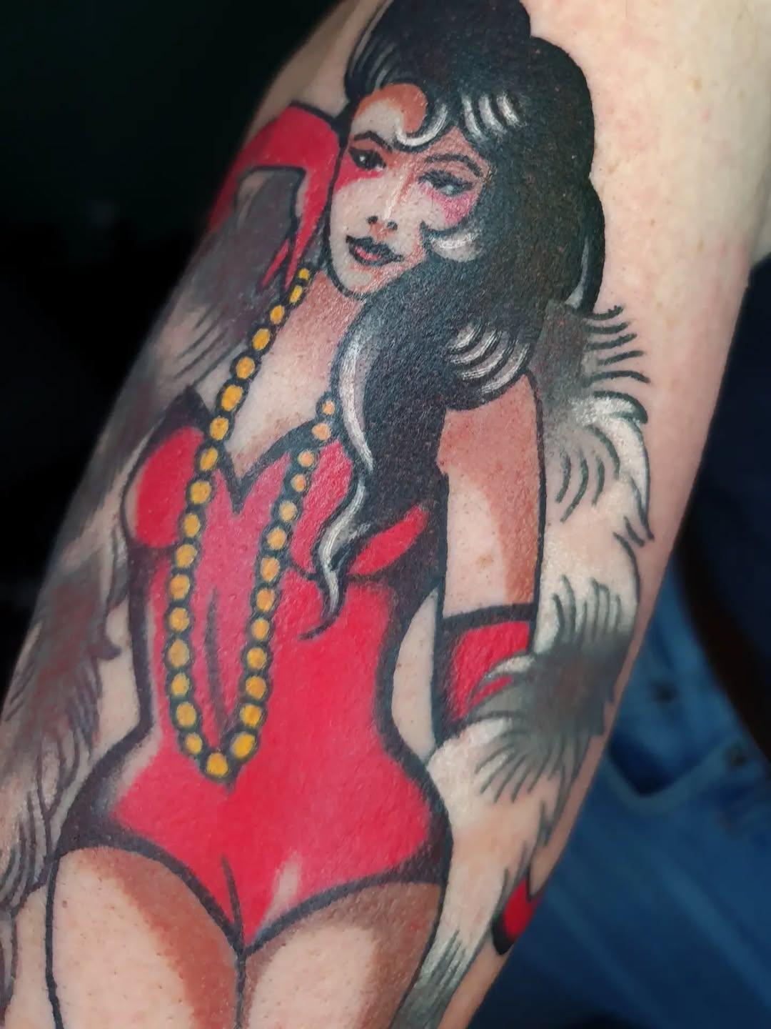 Tatouage Pinup — elbenttattoo