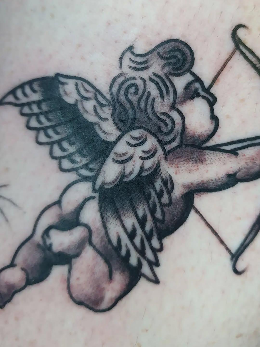 Tatouage Deux chérubins — elbenttattoo
