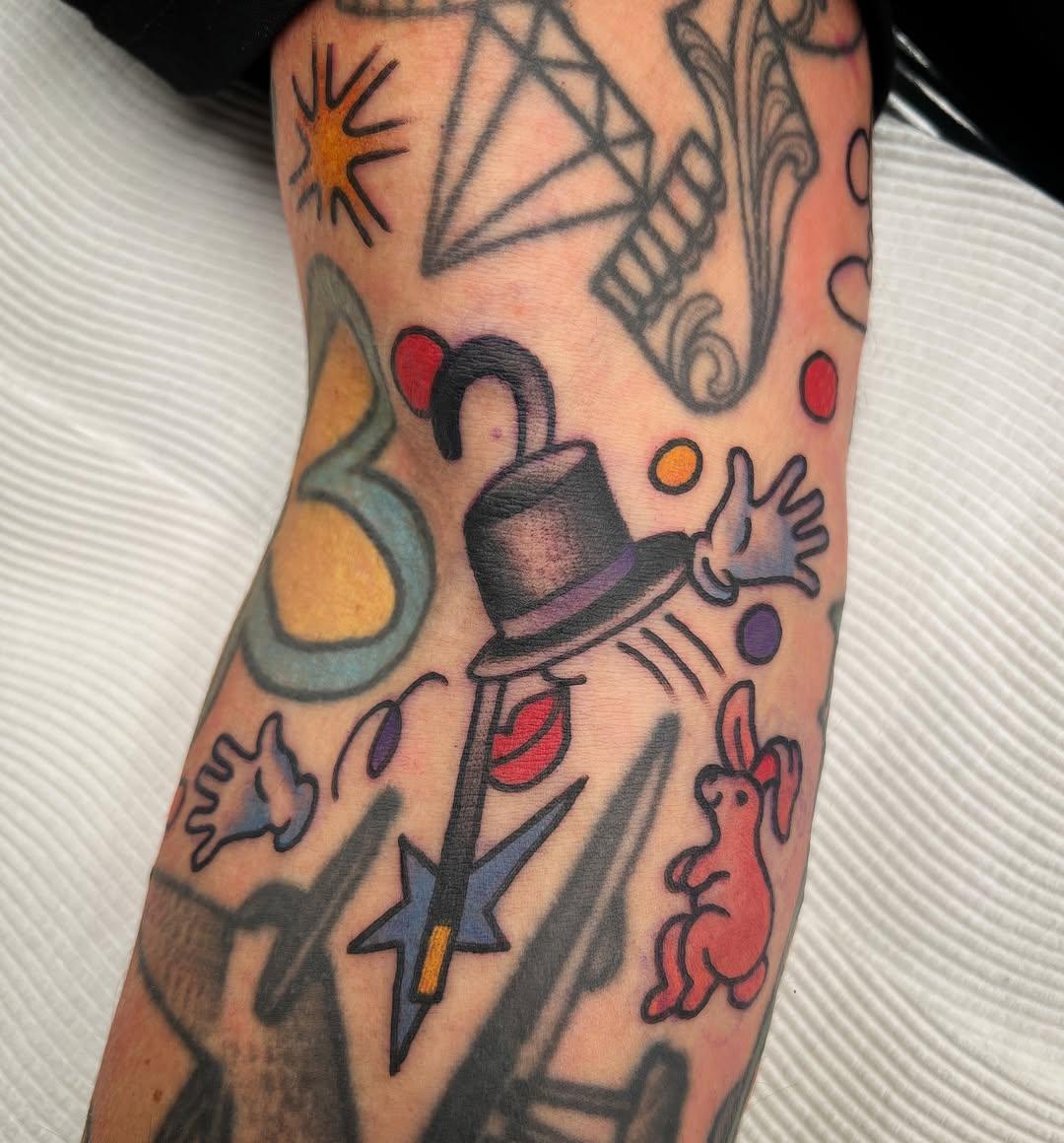 Tatouage Compositions abstraites colorées jambe — graeme.allan