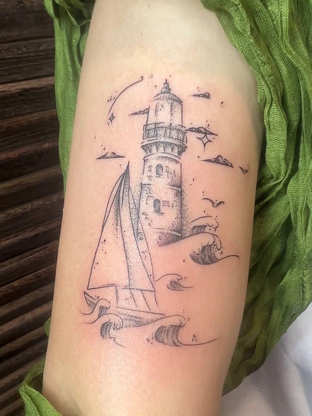 Phare fine line — le.petit.soleil.tattoo