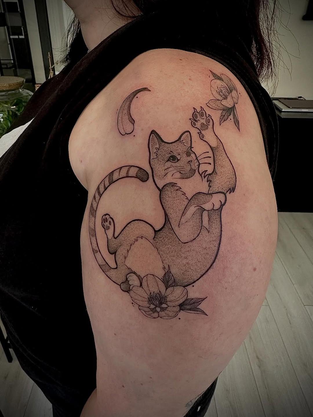 Daiki (chat) blackwork — lilithblackwork