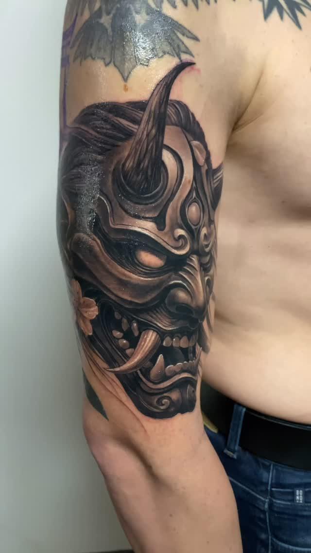 Tatouage Masque démon/oni asiatique — dark_spirit_tattoo