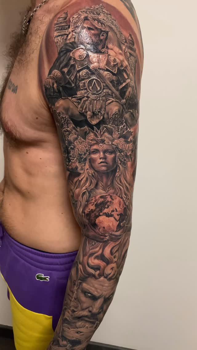 Tatouage Sleeve bras réaliste — dark_spirit_tattoo