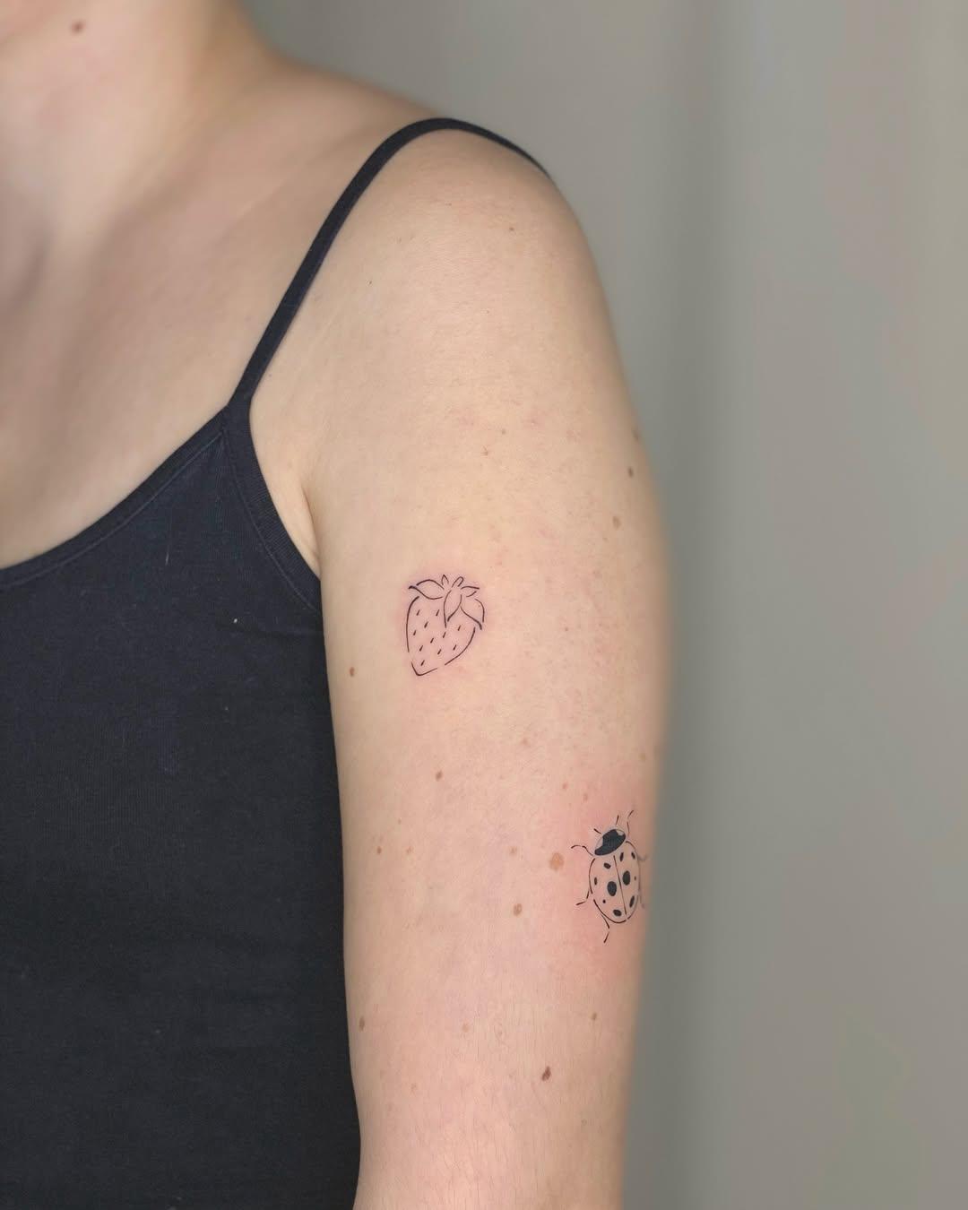 Tatouage lettrage ad astra per ondas — vlada.march