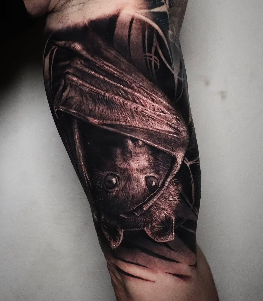 Tatouage Chauve-souris réaliste — yann_tattoo