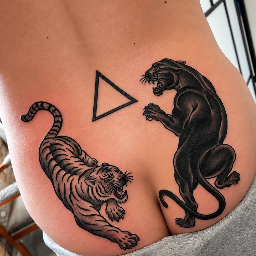 Tatouage Cover animaux géométriques — juda_tattooer