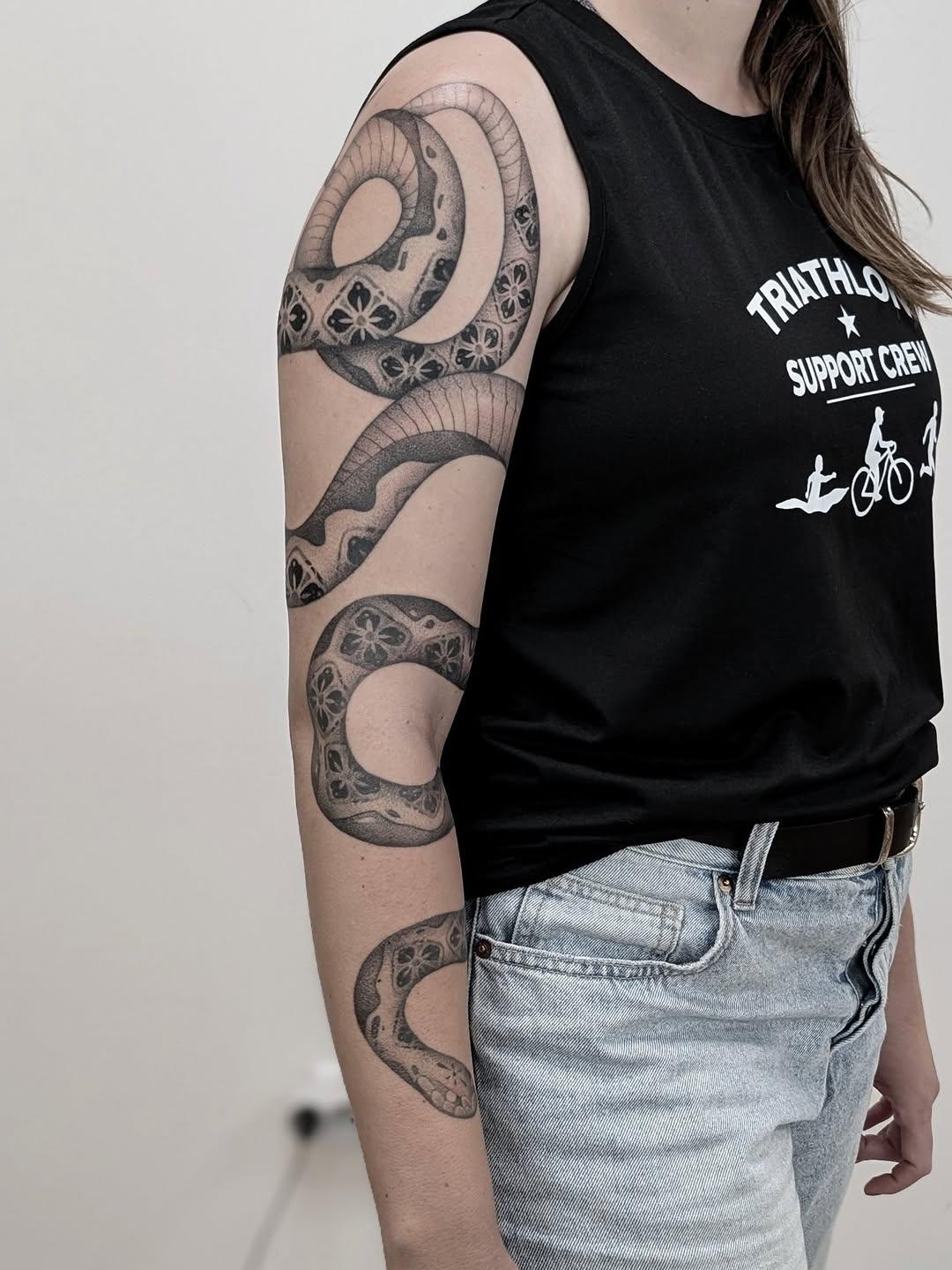 Tatouage Serpents bras — rnk_rnk_