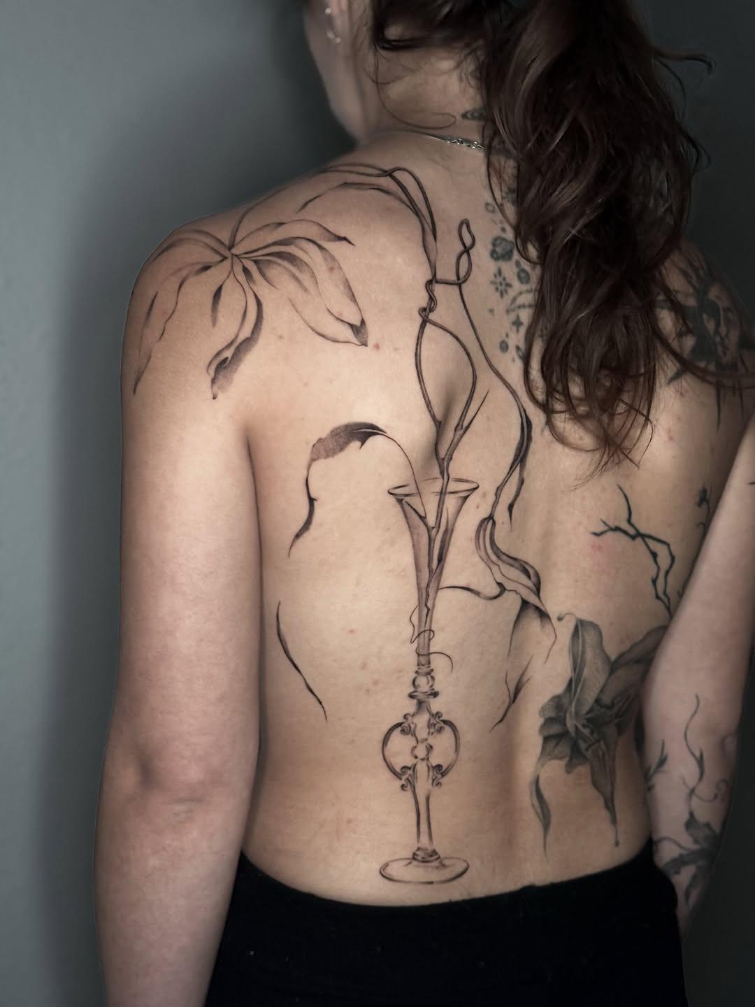 Tatouage fine line pour Marion — leone.ttt