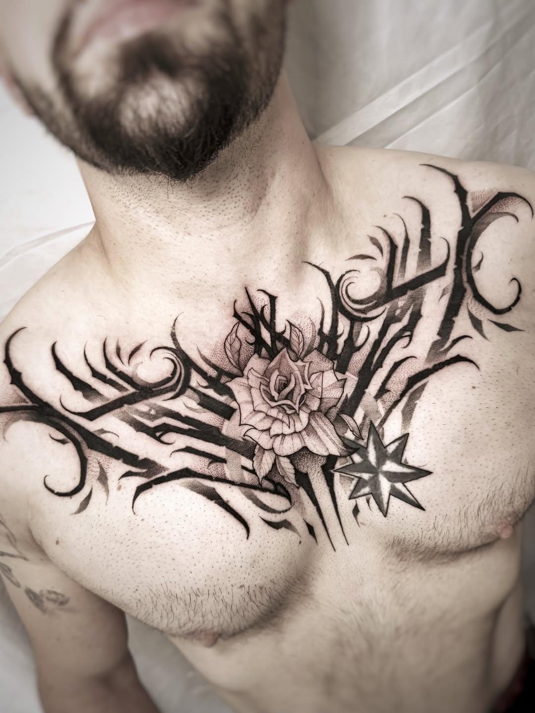 Tatouage Rose et ornements poitrine — mikescythe.ttt