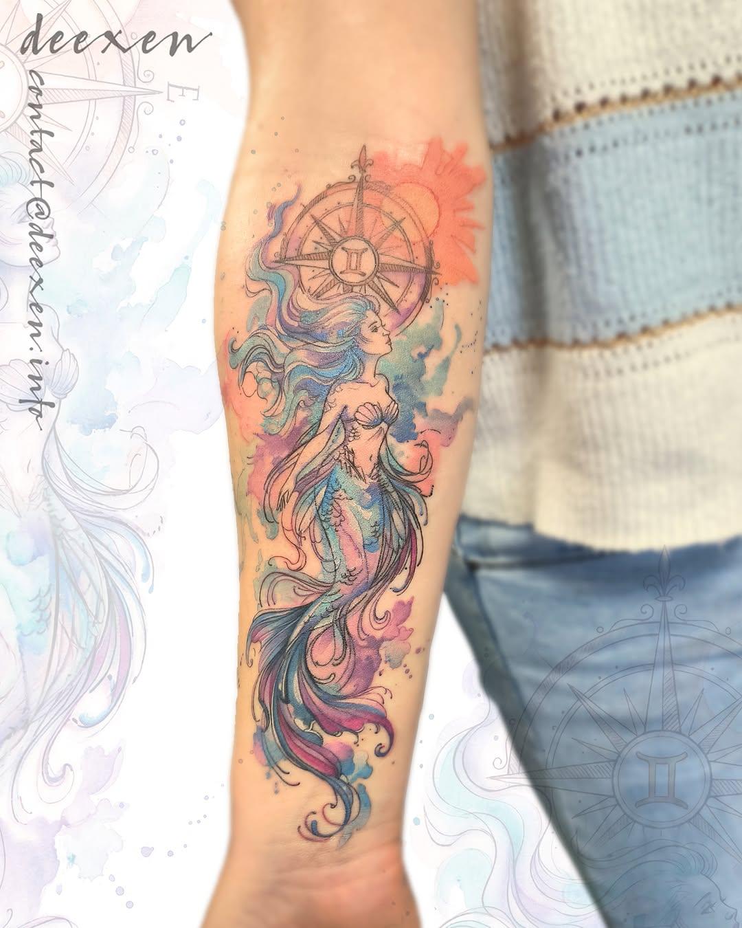 Tatouage sirène avec compas — deexen_tattooing