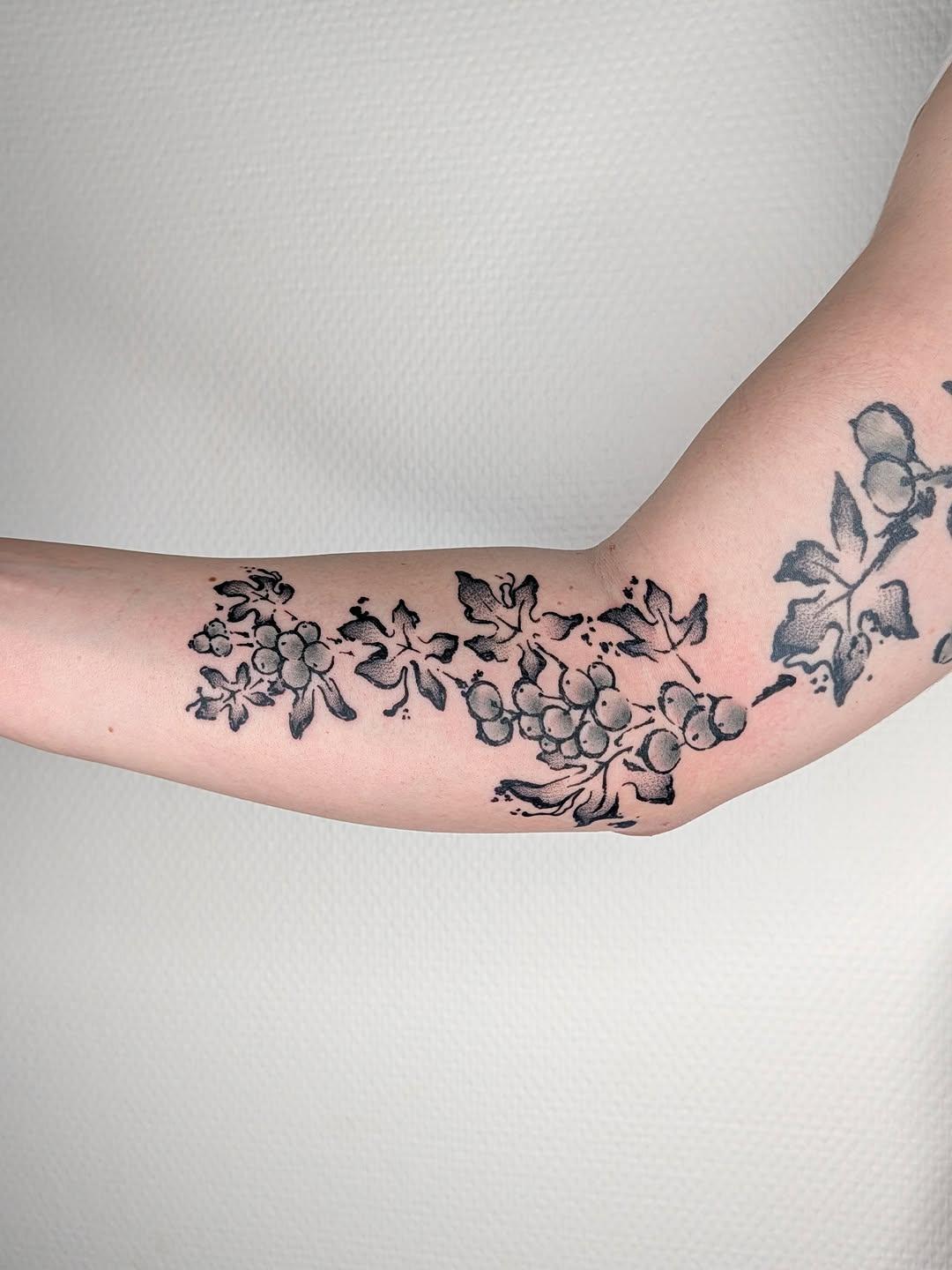 Tatouage continuation bras — rouge.tattoo