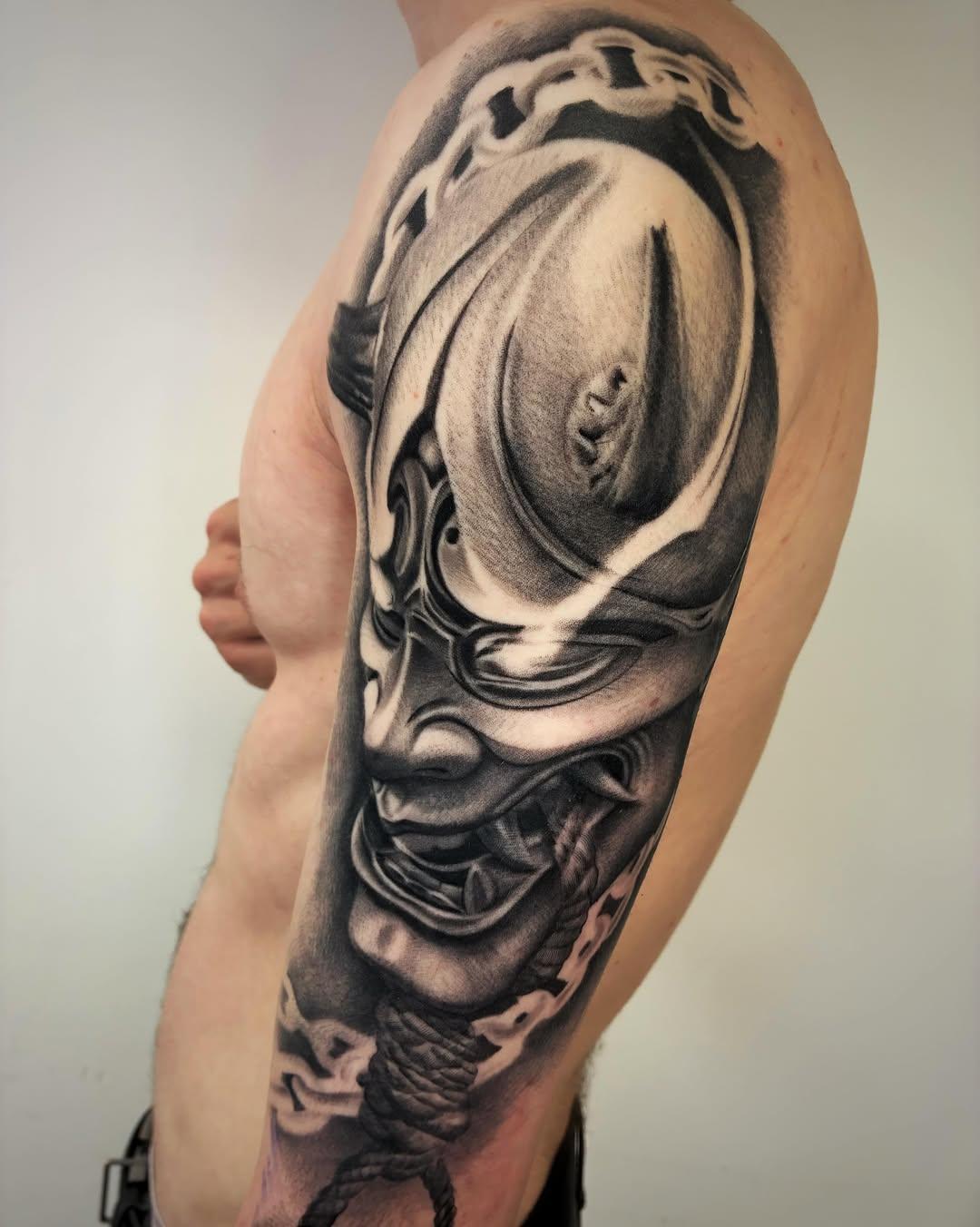 Tatouage Masque Oni Samurai — vladmorgantattoo