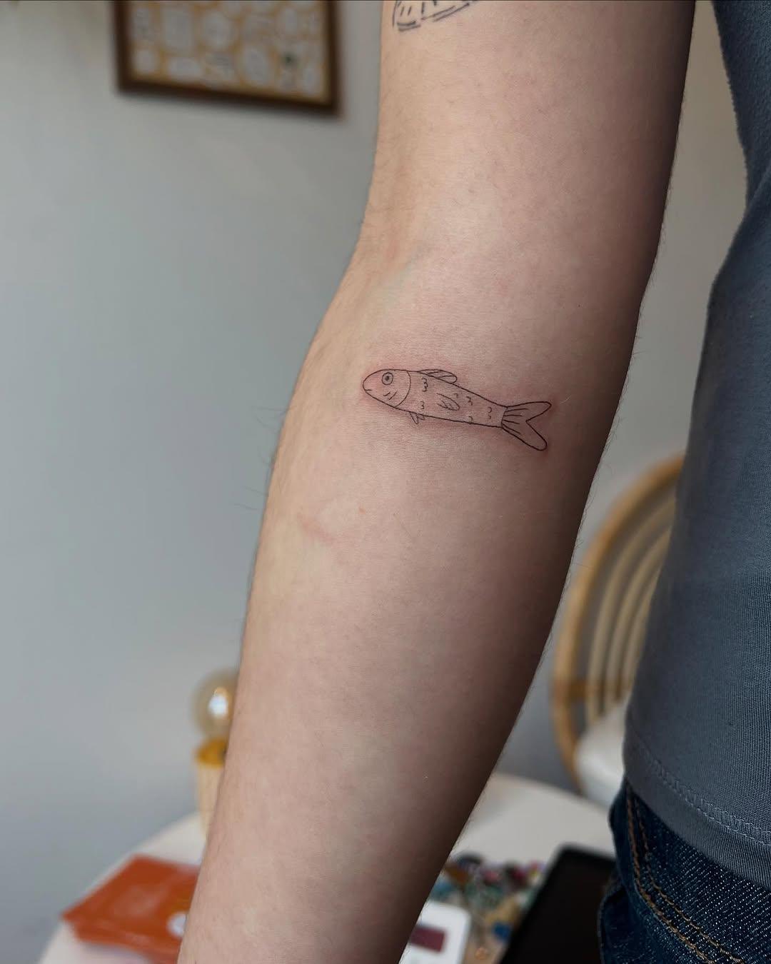 Poissons fine line — sodiumchloride_tattoo