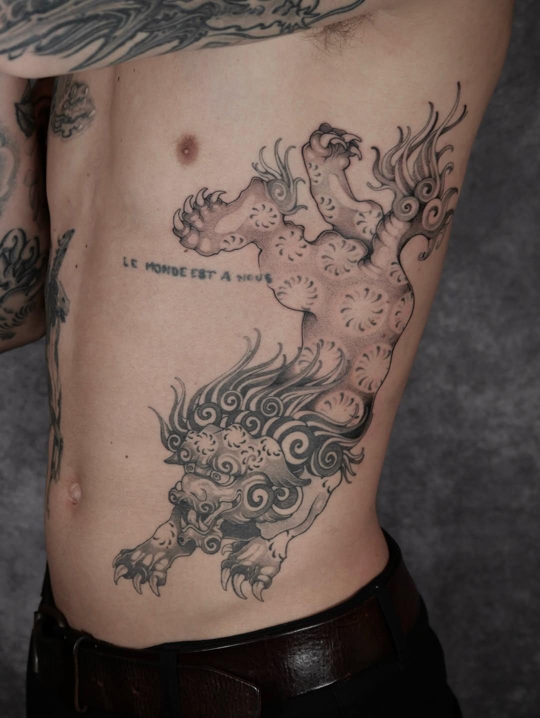 Fu Dog fine line — duyen.tattoo