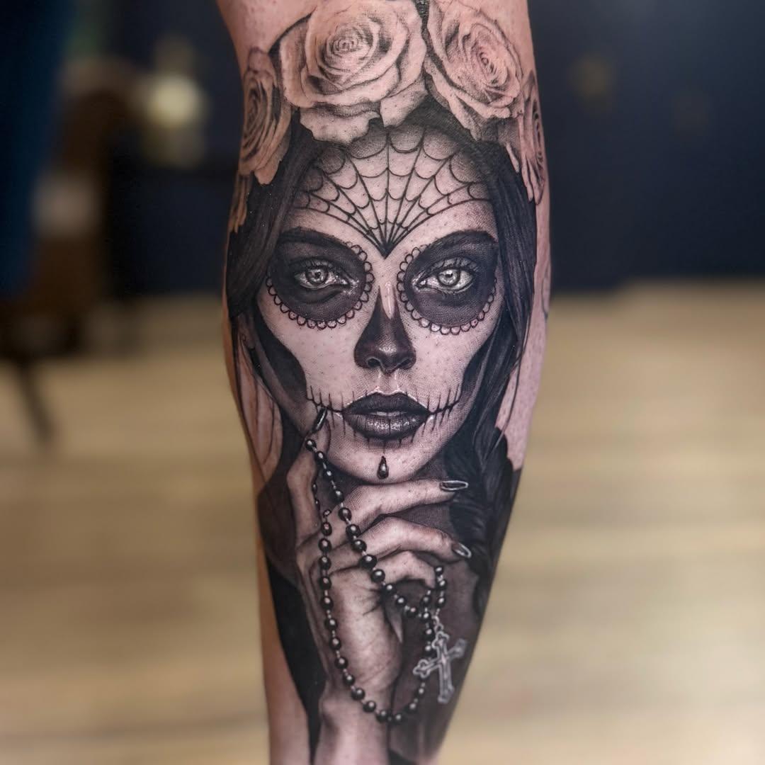 Catrina réaliste black & grey — veyzart_tattoo