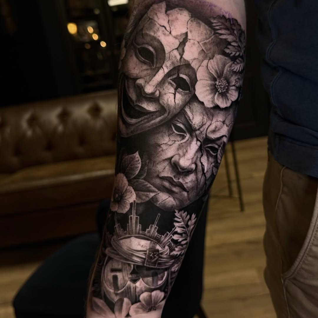 Avant-bras réaliste black & grey — veyzart_tattoo