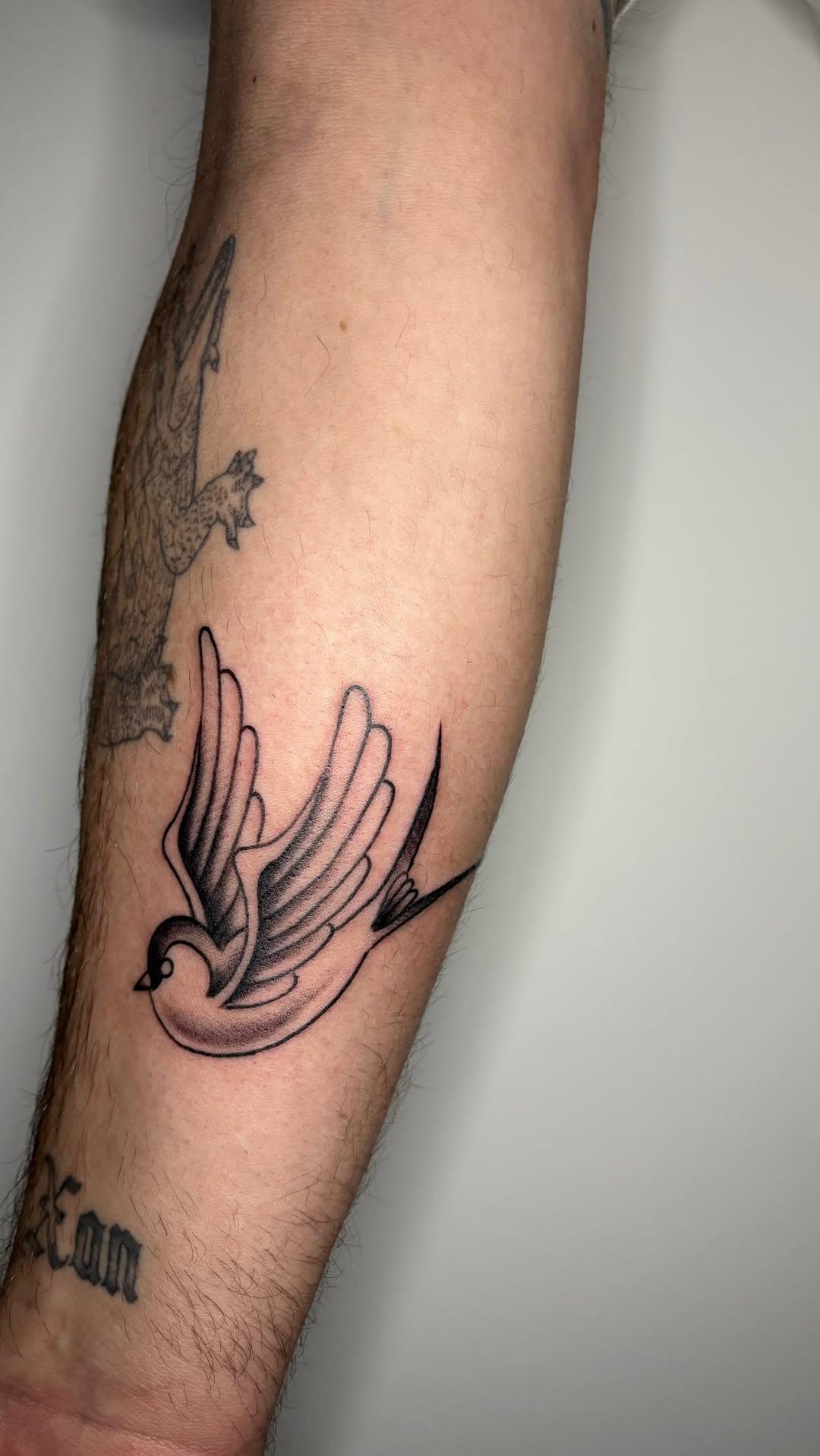 Tatouage freehand traditionnel — cactussweetness.tattoo