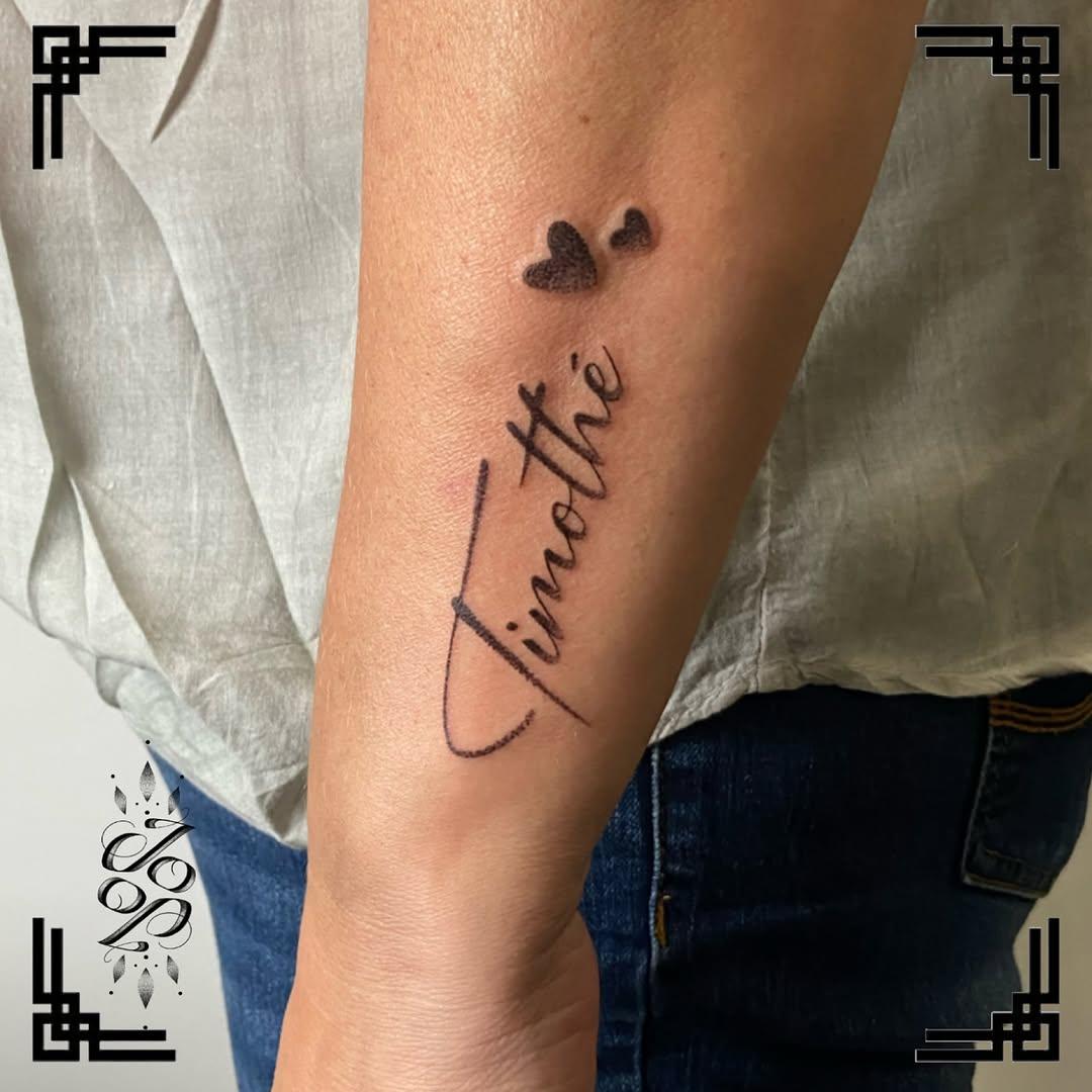 Premier tatouage dotwork — jojo.lemondedutatoueur