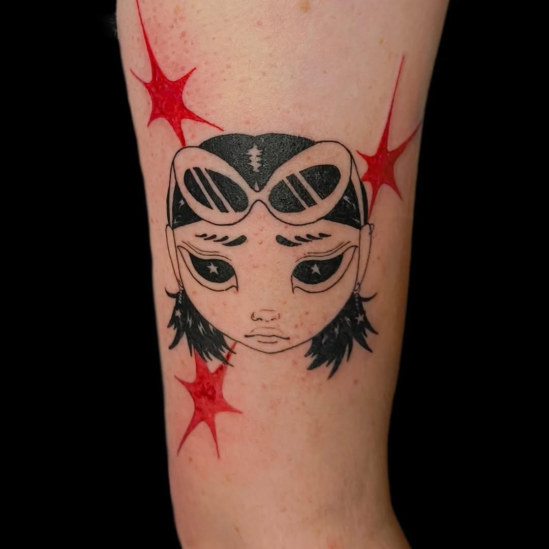 Tatouage linework — vini_thekid