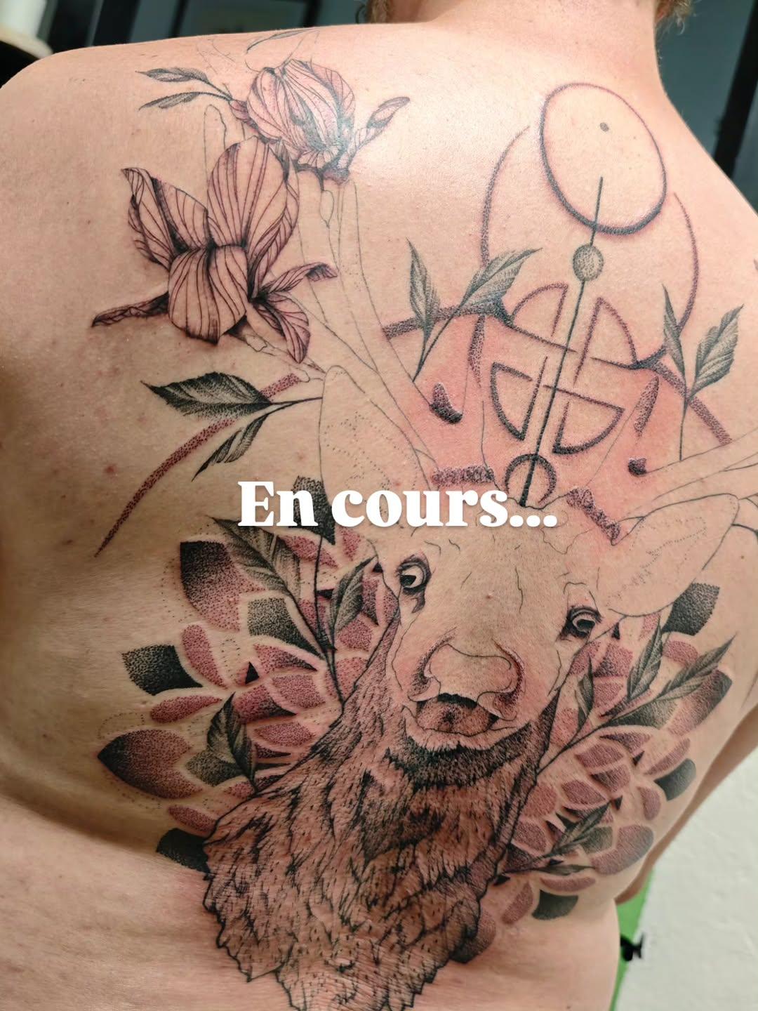 Tatouage Tatouage en cours floral/nature — chatodencre