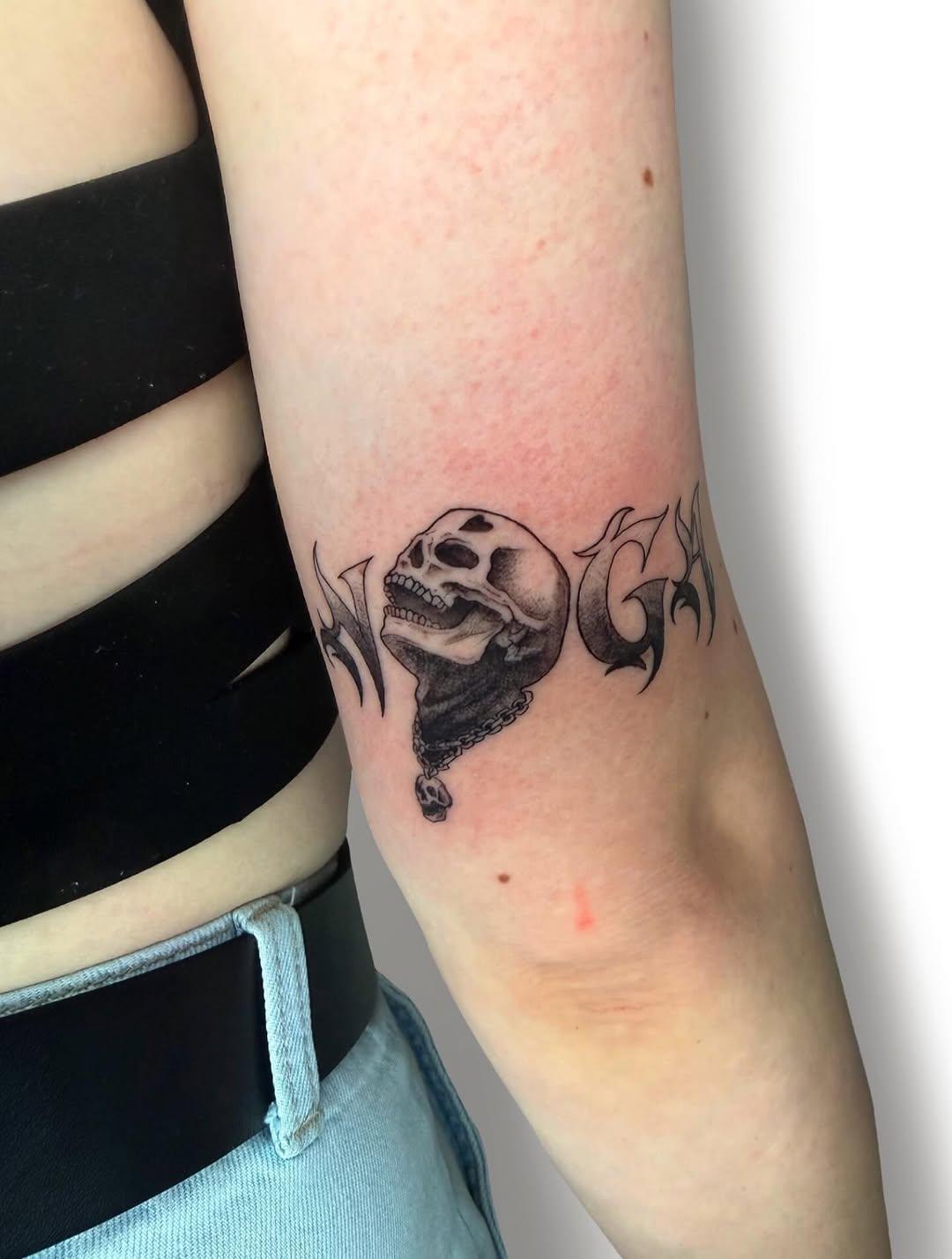 Tatouage Portrait visage féminin — bruno.blacklion