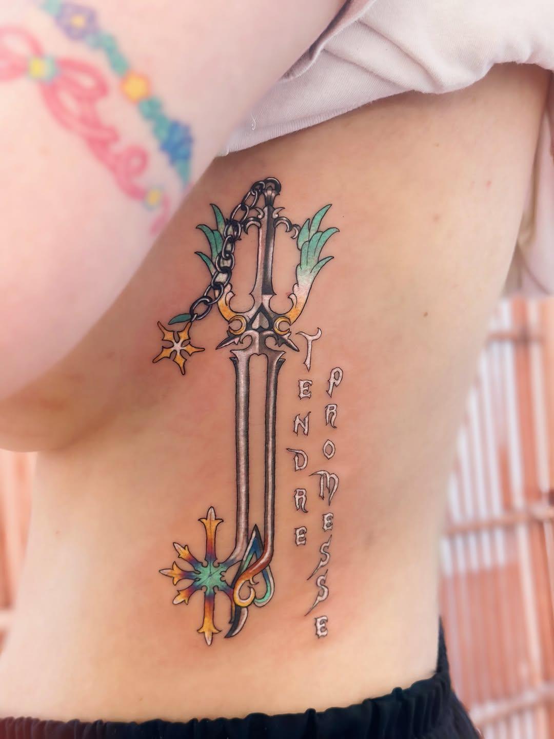 Tatouage Kingdom Hearts triforce et masque Majora — gabyowl