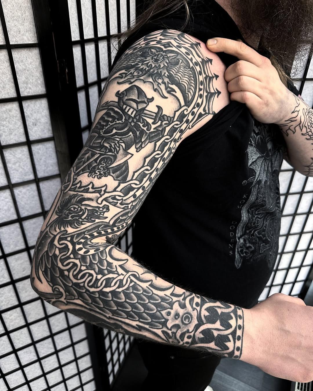 Tatouage Sleeve complet créatures asiatiques — kosenkovtattooer