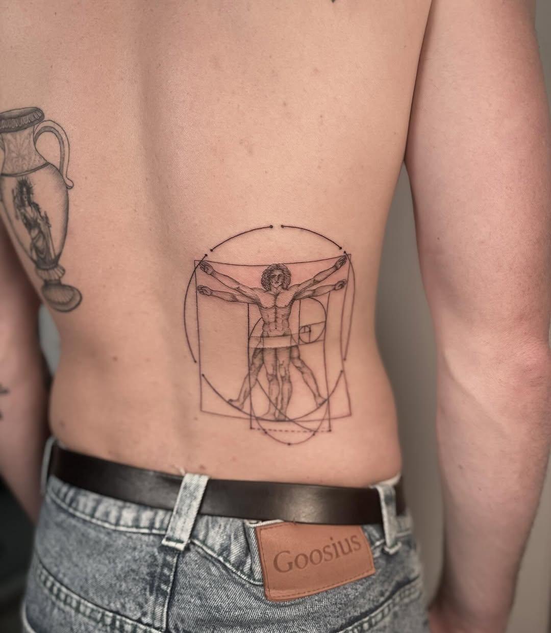 Tatouage Vitruve da Vinci — noya_ttt