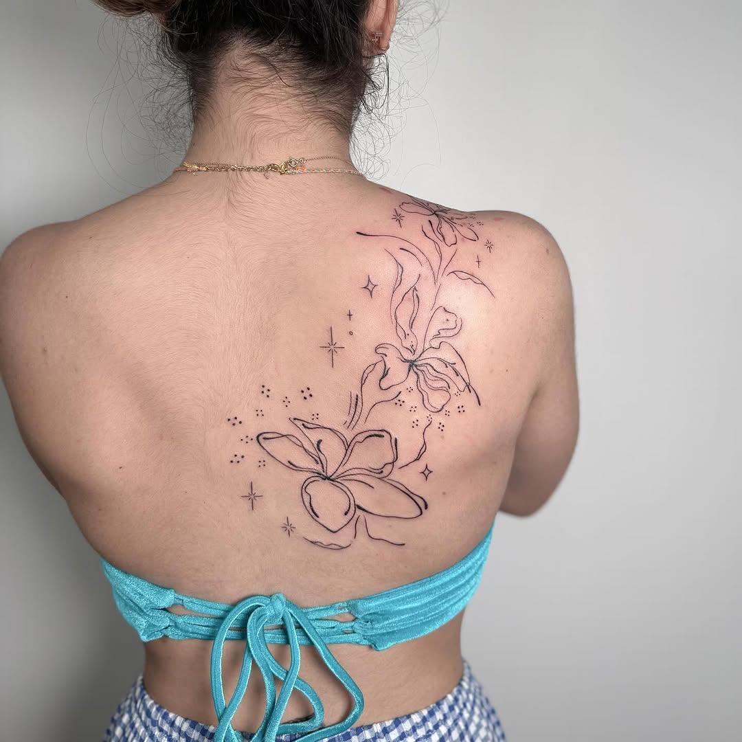 Tatouage Floral botanique etheree — noya_ttt