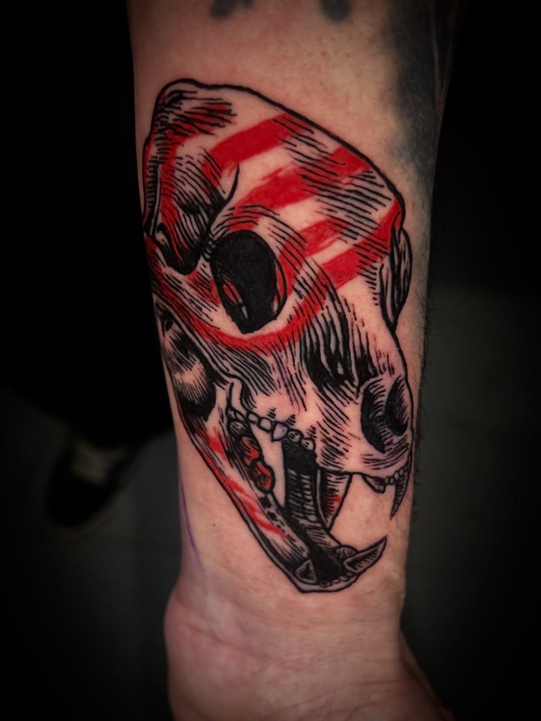 Tatouage crâne trash polka — sylvain_lacogne.ttt