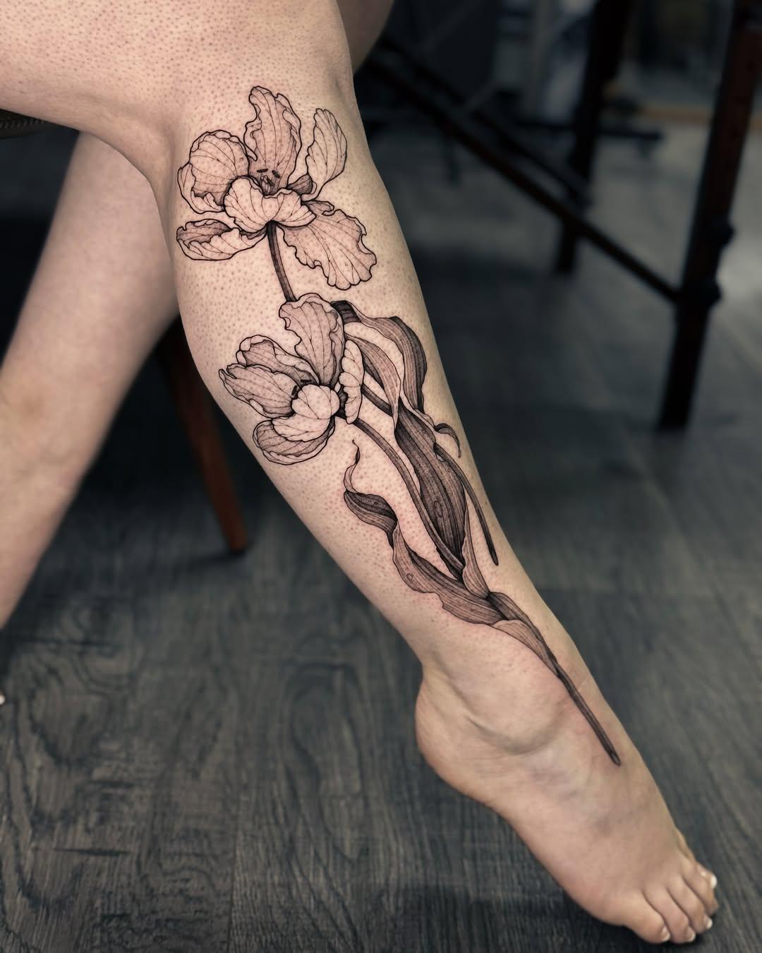 Tatouage tulipes perroquet — aspectgraphite