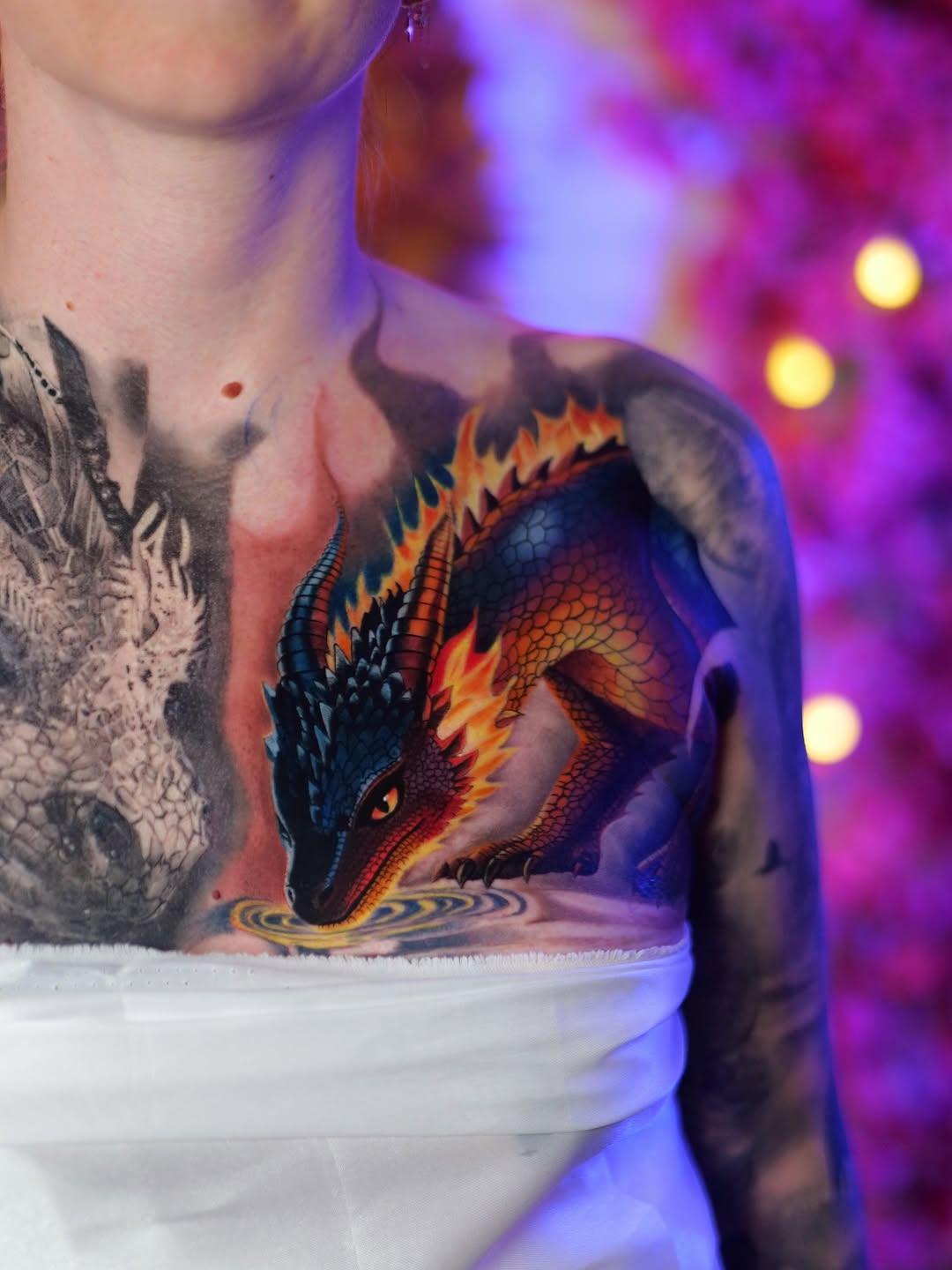 Tatouage dragon en couleur — valentinetattoo