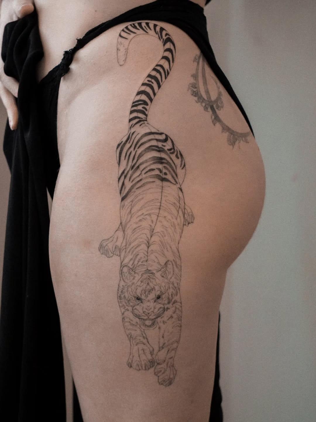 Tatouage Deux tigres — quokelune
