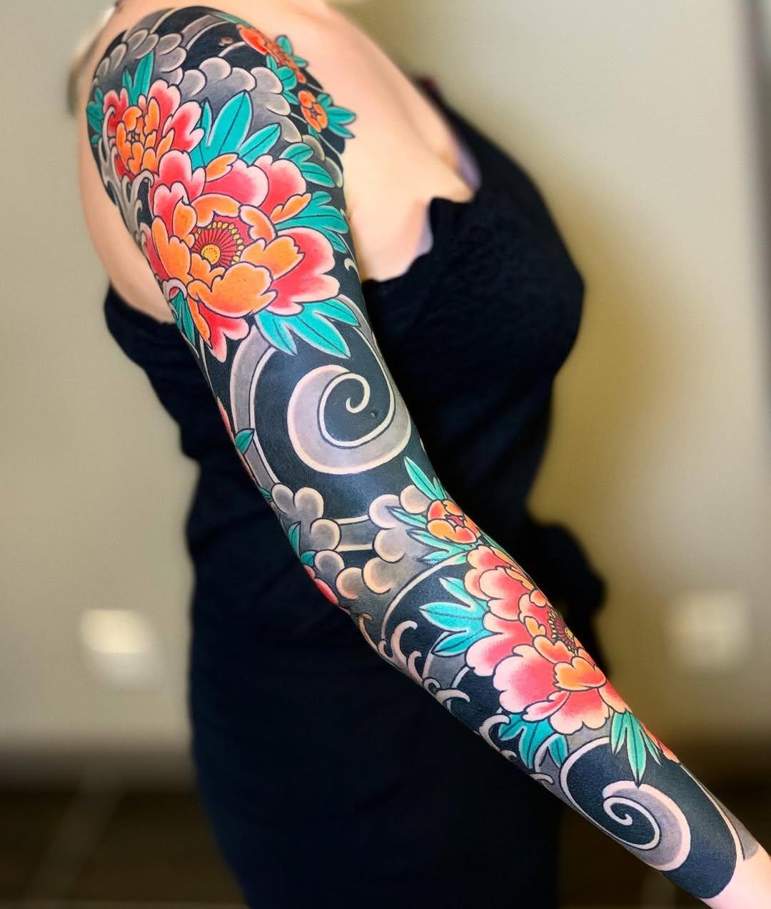 Tatouage Pivoine irezumi — easysacha_mtattooclub