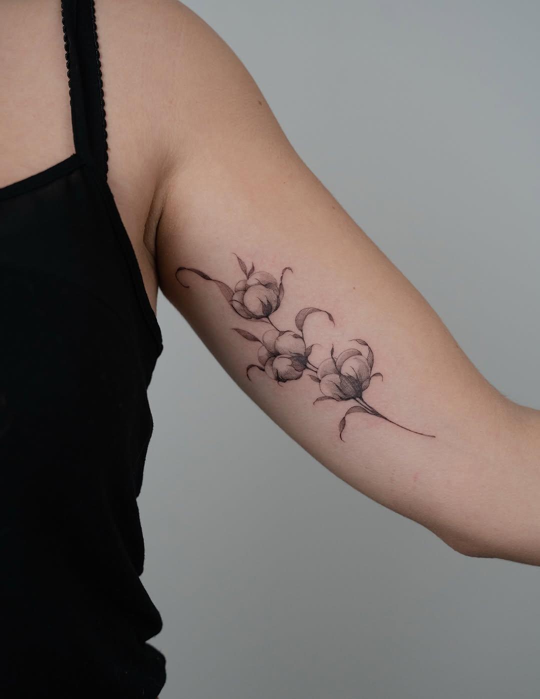 Tatouage fleur de coton — kalawa.tattooer