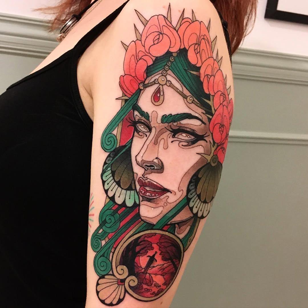 Tatouage Portrait Dame du Lac avec ornements — rockyzero_tattoo