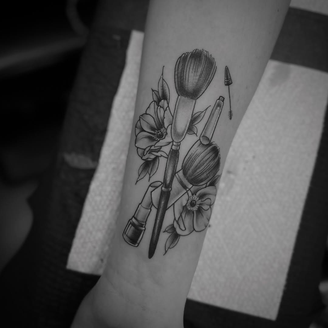 Tatouage maquillage — doodoobrowneyes