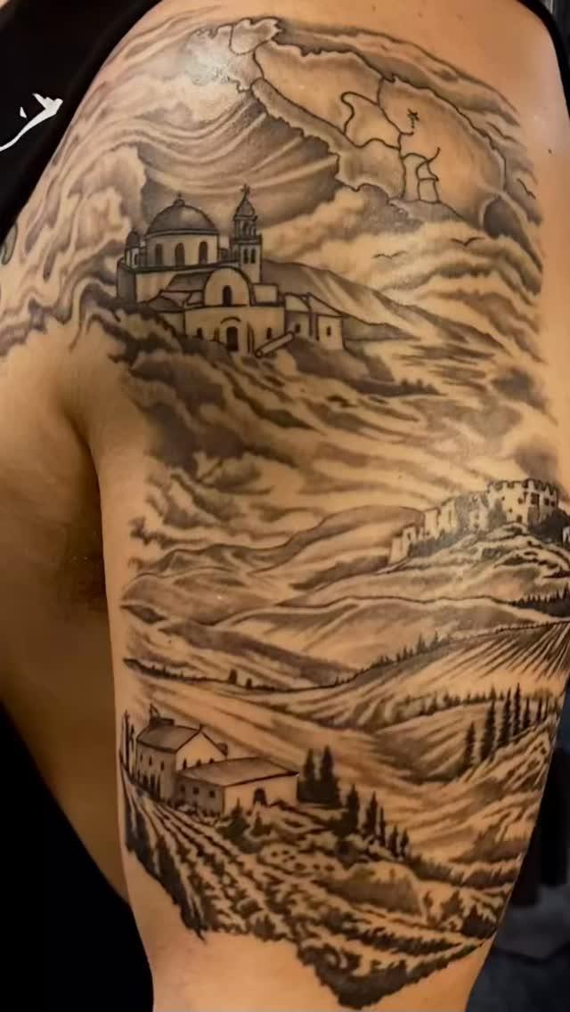 Tatouage paysage réaliste cicatrisé — jaybaxterart