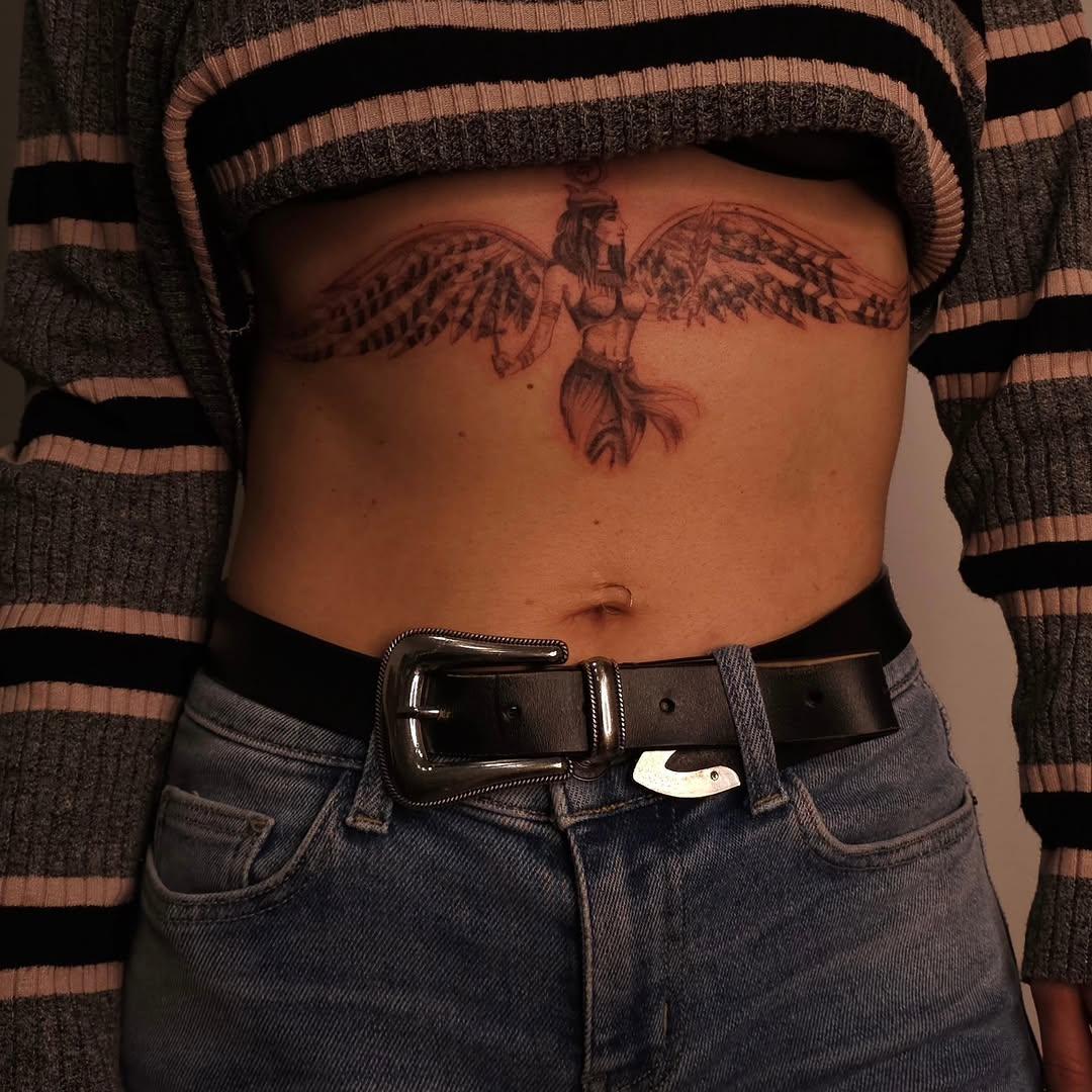 Tatouage fine line à l'aiguille unique — jarodmarchi