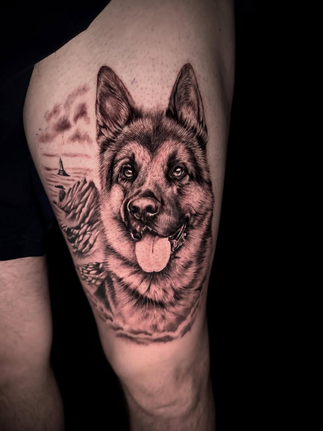 Tatouage portrait visage femme oiseau bras — jeremy_josselin