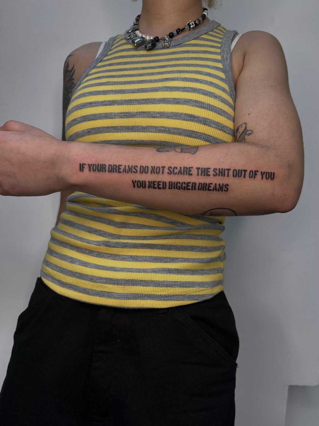 Tatouages blackwork récemment réalisés — petale.ttt