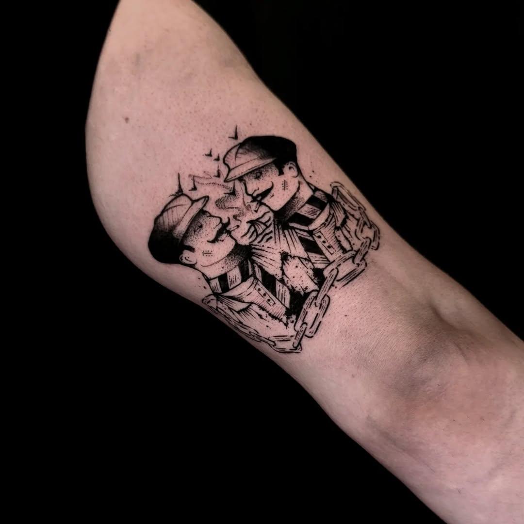 Pièce blackwork « Twins » — hakimxstuch