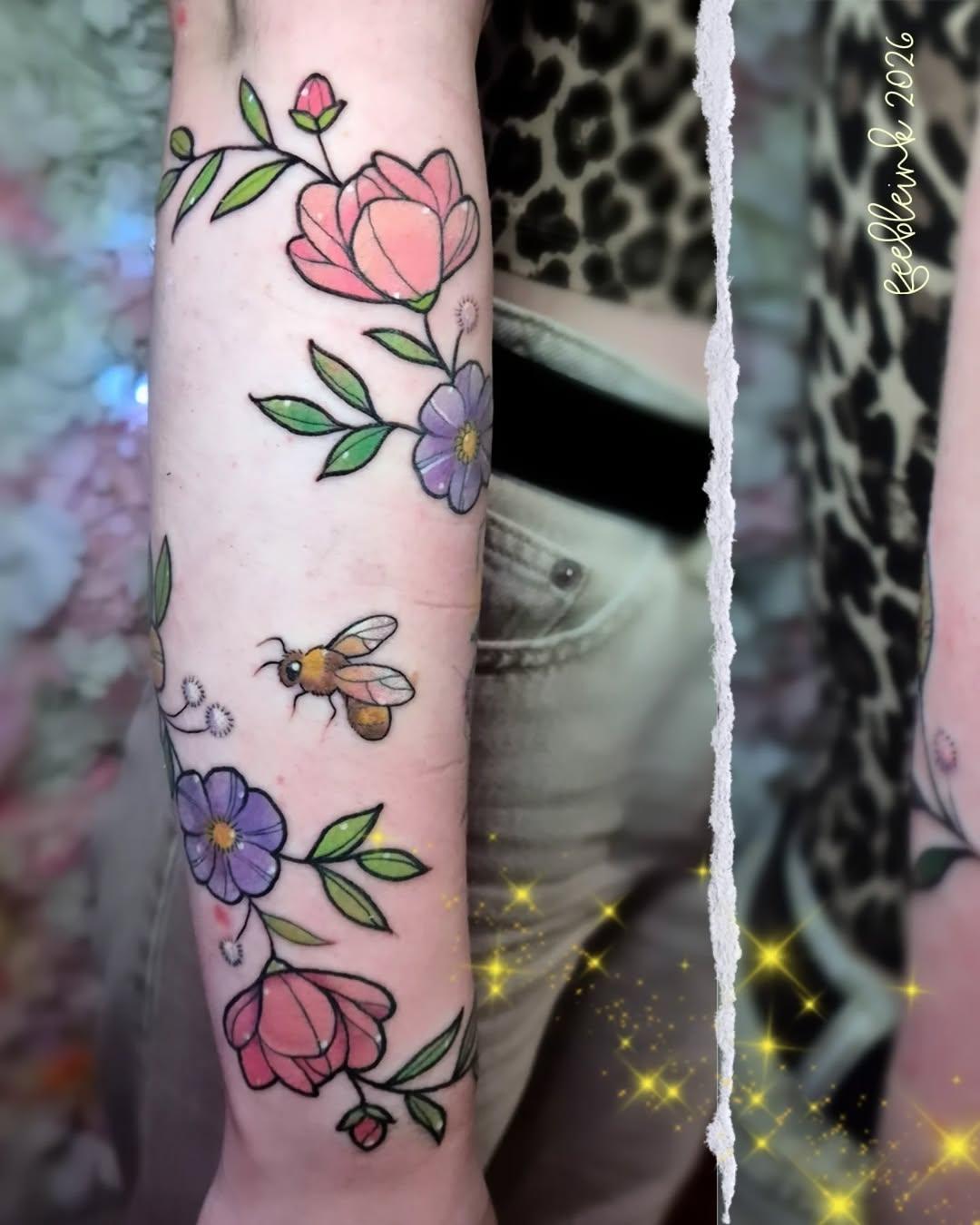 Tatouage Bras floral — feebleink