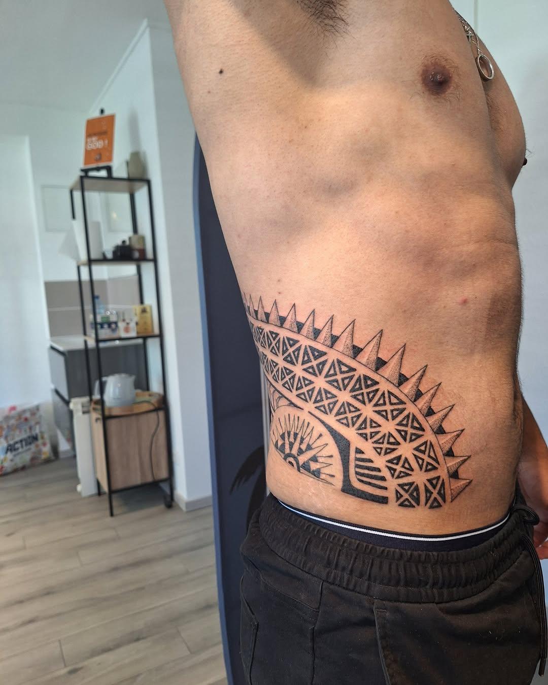 Tatouage polynésien — haamana.tatau