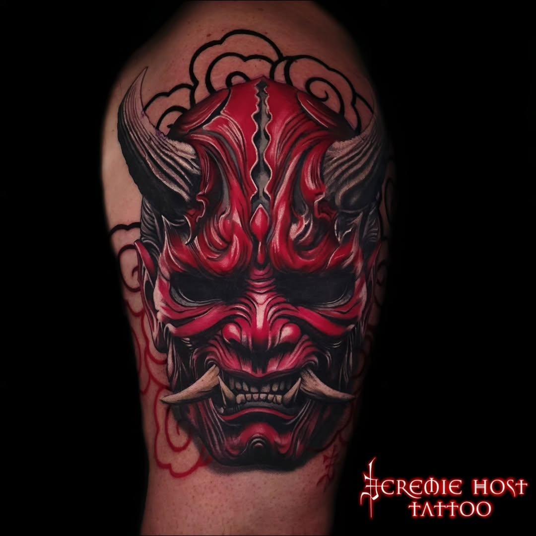 Tatouage réaliste — jeremiehost_tattoo
