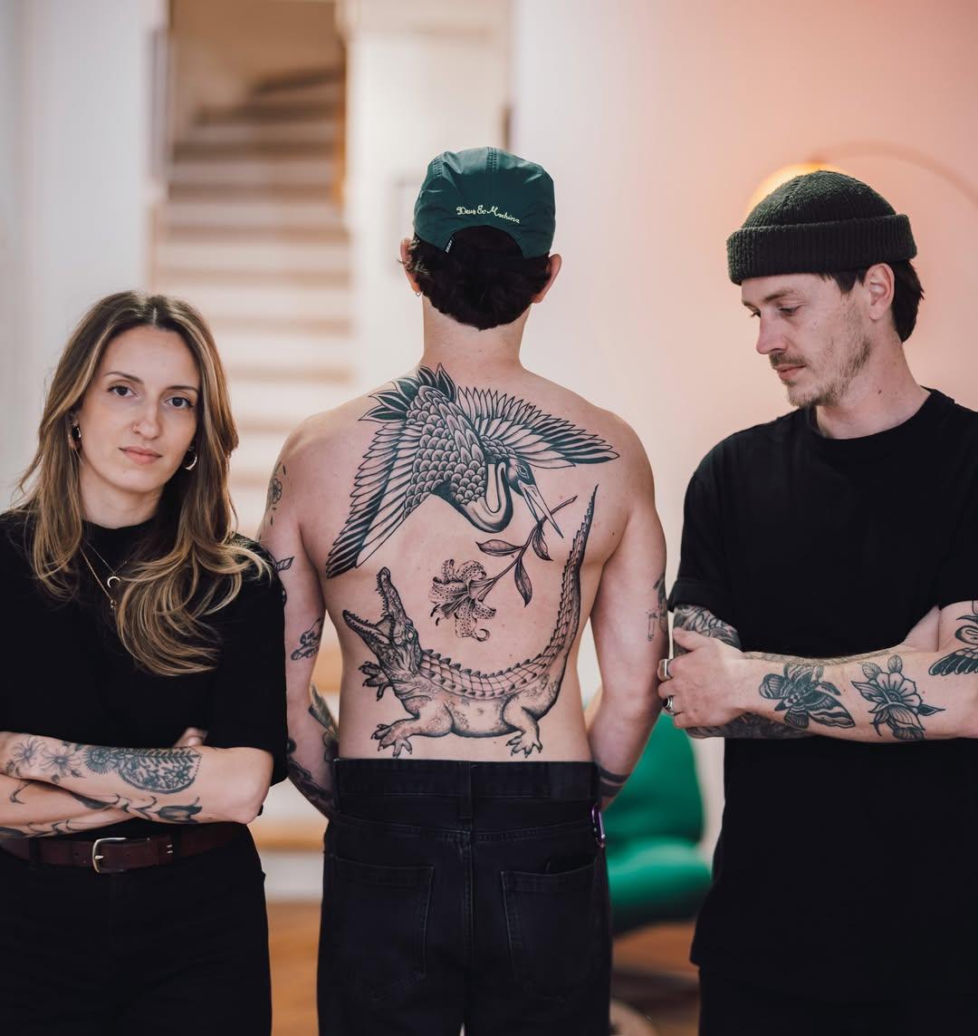 Tatouage dos complet collaboration traditionnel — chaztattoo_